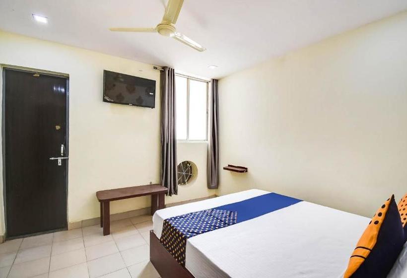 酒店 Spot On 44822 Landmark 4