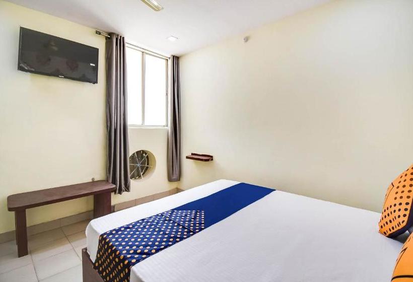 酒店 Spot On 44822 Landmark 4