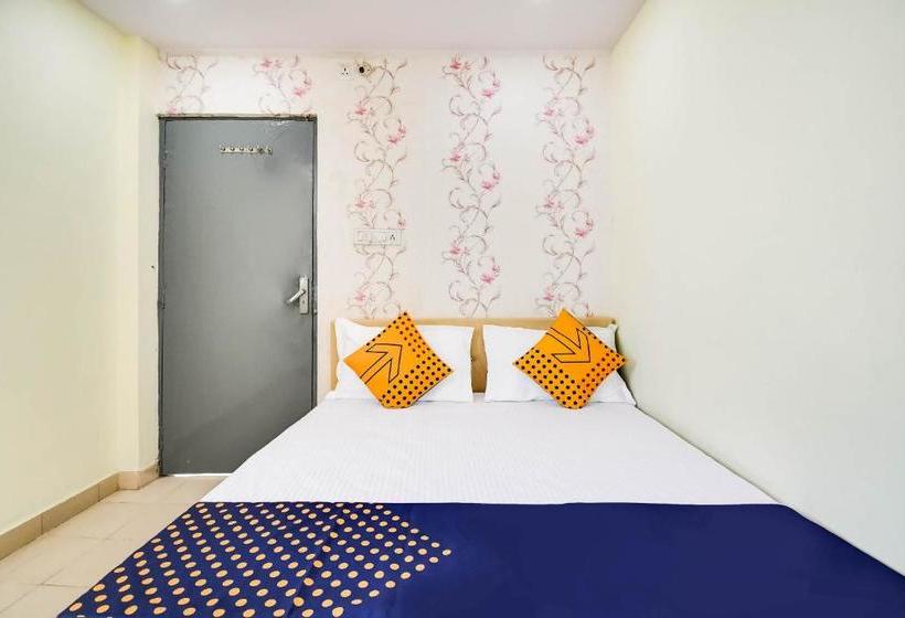 酒店 Spot On 44822 Landmark 4