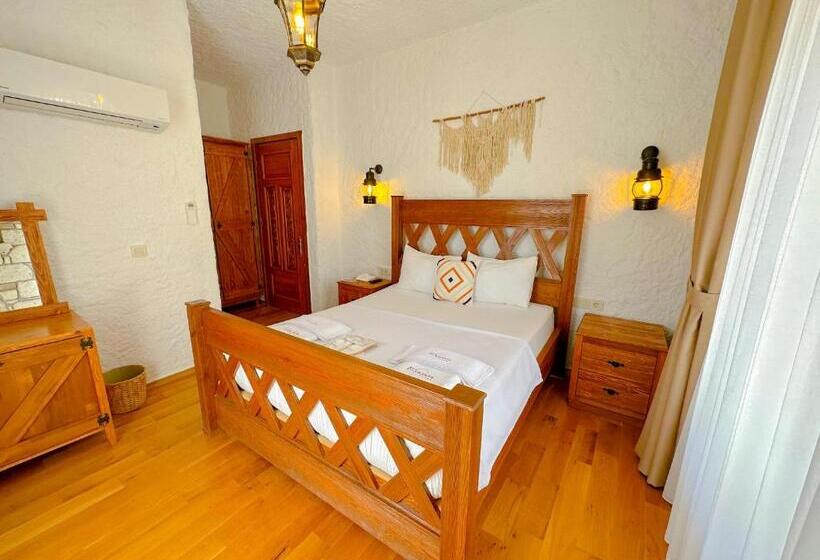 هتل Stone Garden Tas