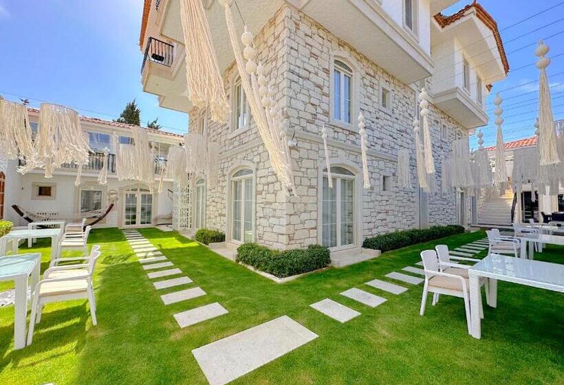 هتل Stone Garden Tas