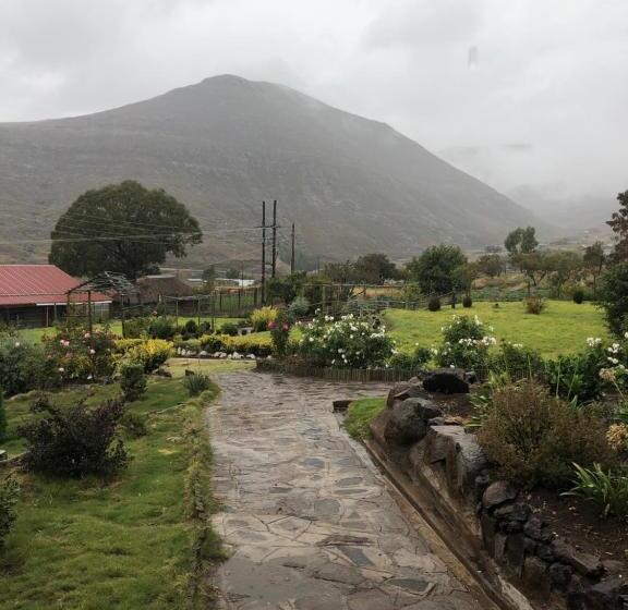 پانسیون Mants’ebo Guest House Mokhotlong