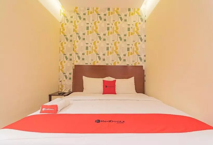 Majatalo Reddoorz Plus @ Siradj Salman Samarinda