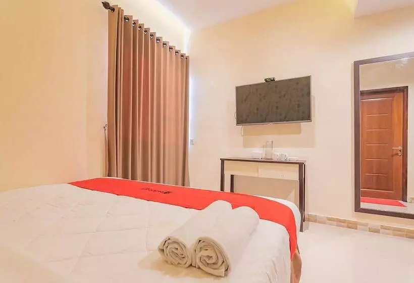 Majatalo Reddoorz Plus @ Siradj Salman Samarinda