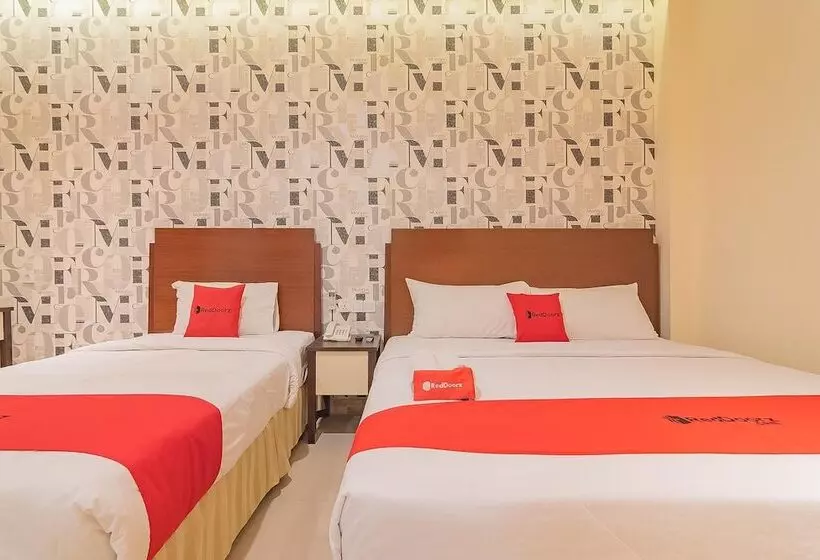 Majatalo Reddoorz Plus @ Siradj Salman Samarinda