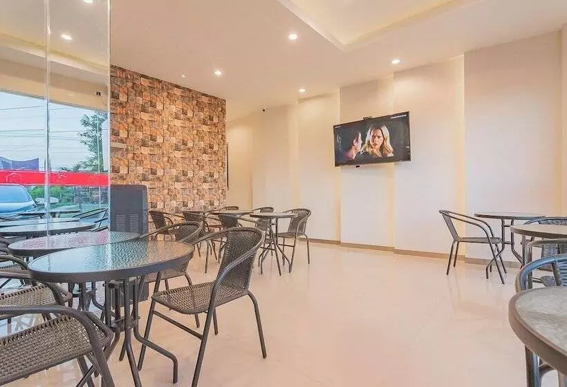 Majatalo Reddoorz Plus @ Siradj Salman Samarinda