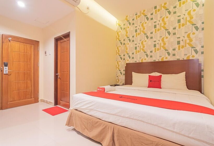 بنسيون Reddoorz Plus @ Siradj Salman Samarinda
