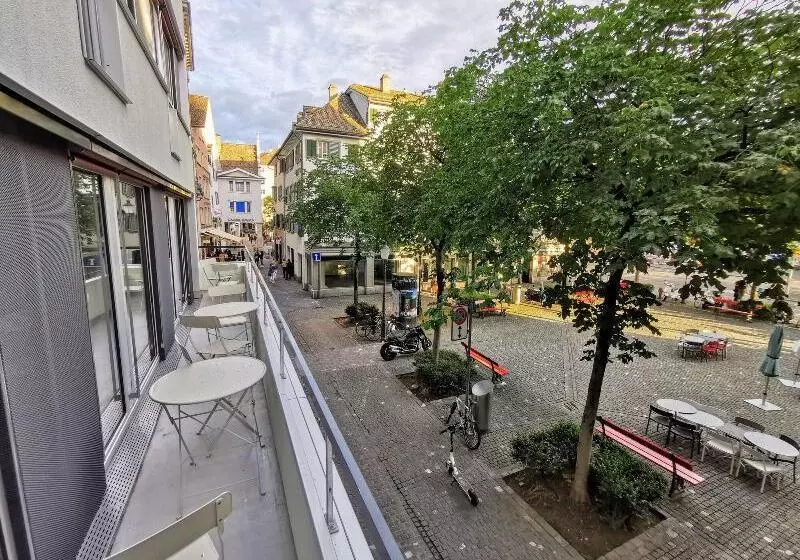 Green Marmot Capsule Hotel Zürich