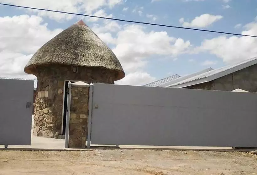 پانسیون Onesi Guest House