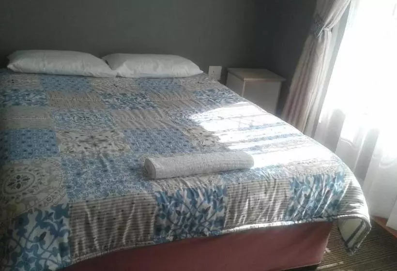 پانسیون Onesi Guest House