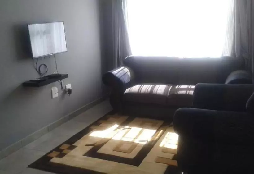 پانسیون Onesi Guest House