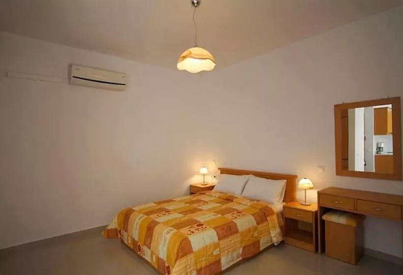 Fotini Apartments