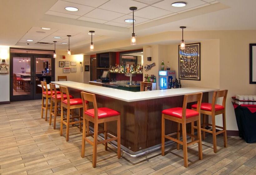 فندق Four Points By Sheraton Nashville Airport