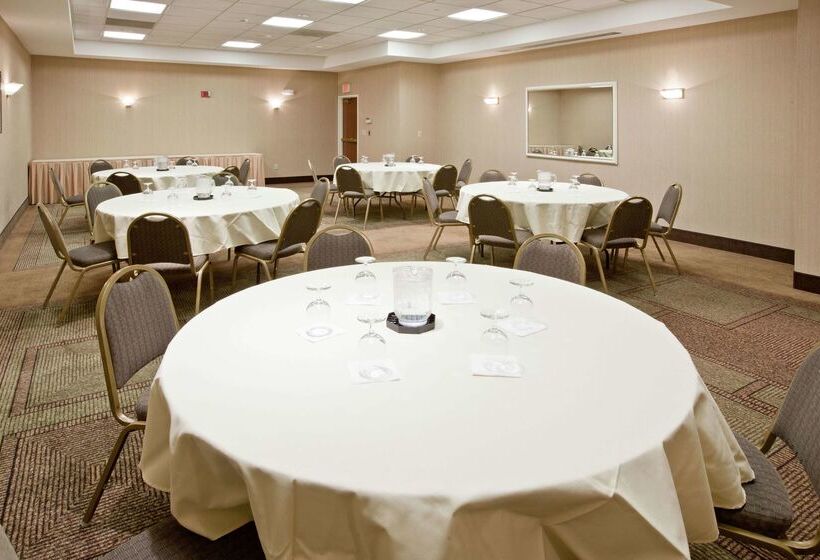 酒店 La Quinta By Wyndham Bannockburn Deerfield