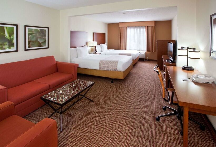 酒店 La Quinta By Wyndham Bannockburn Deerfield