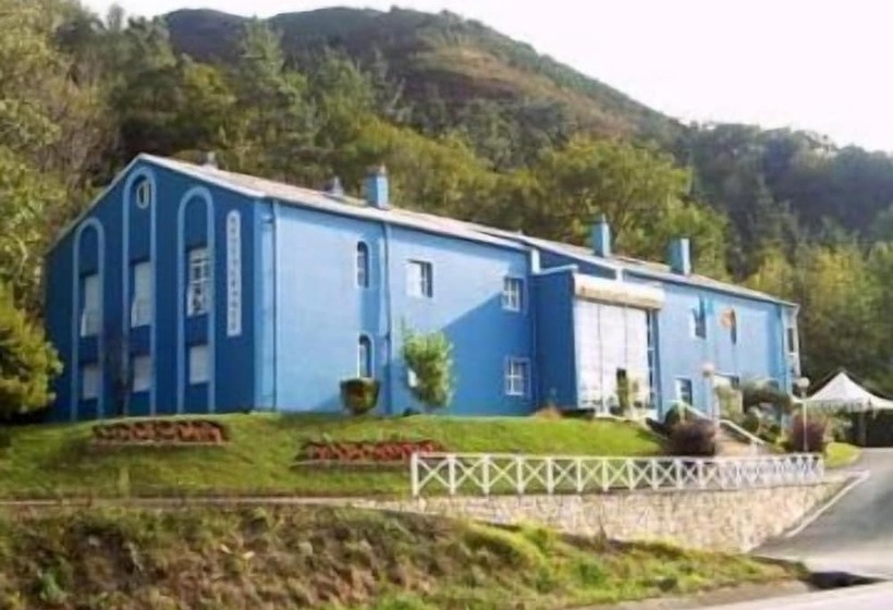 Hotel Rural Vega Del Sella