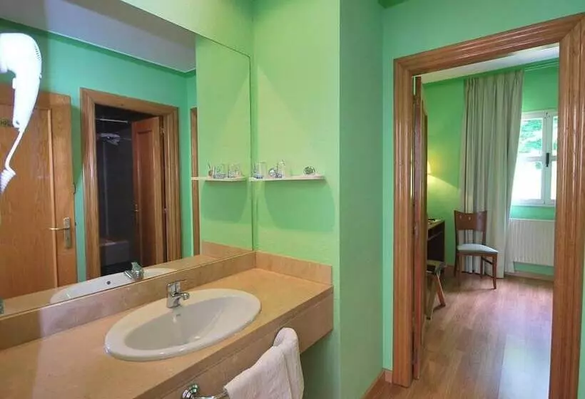 田舎風ホテル Vega Del Sella