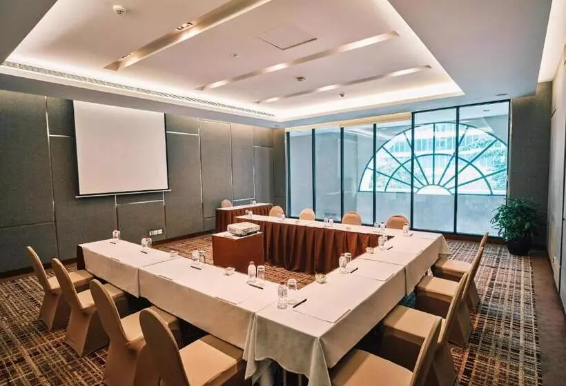 هتل Saigon Prince