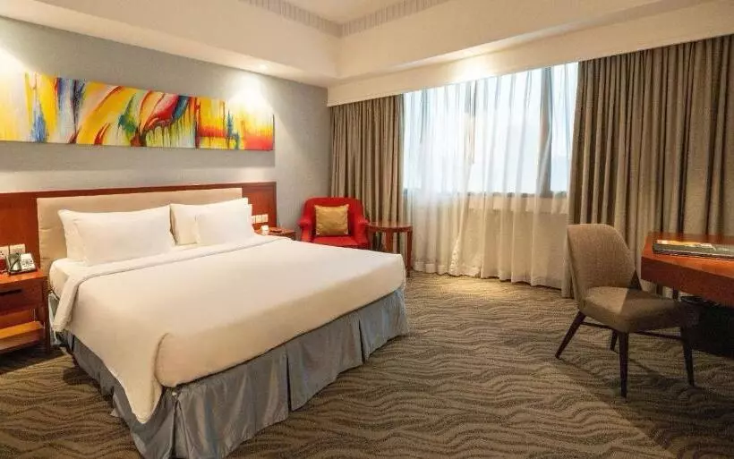 هتل Saigon Prince