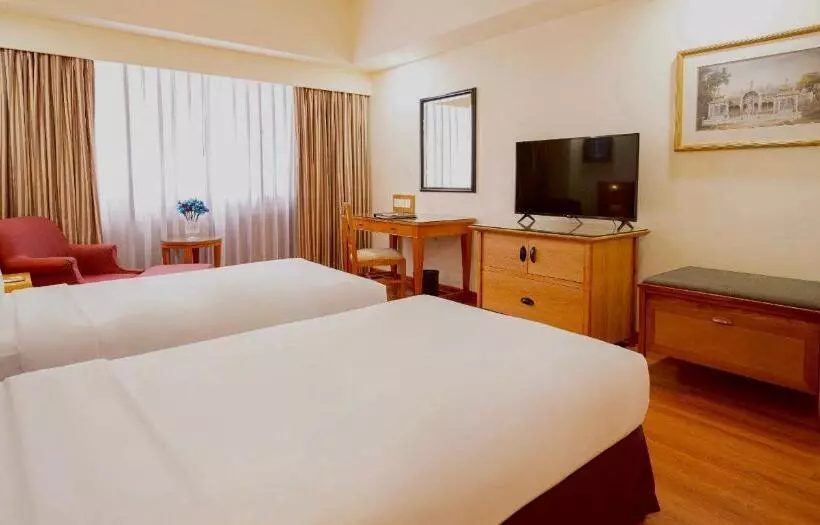 هتل Saigon Prince