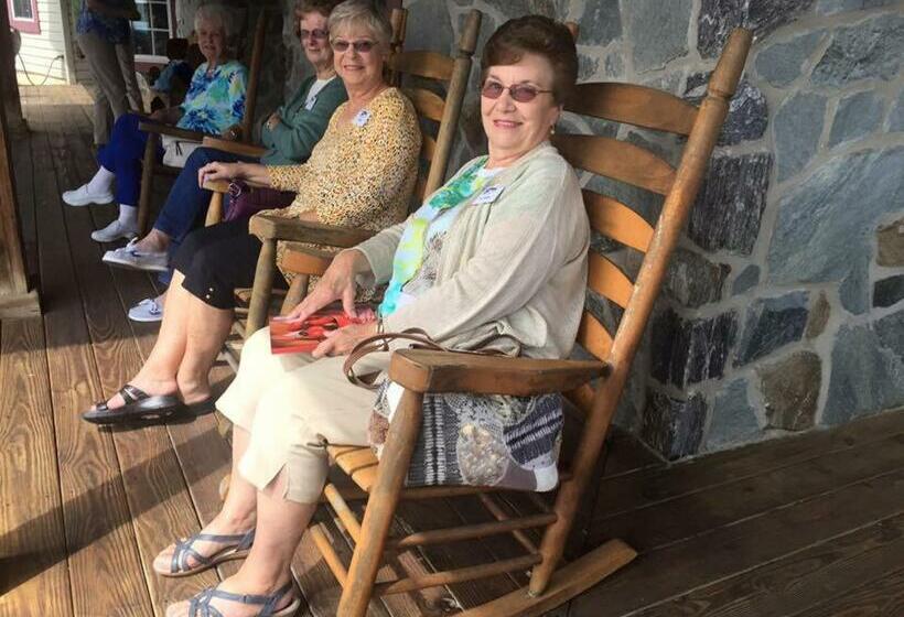 Отель The Country Inn Of Lancaster