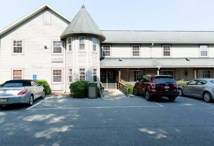 בית מלון כפרי The Country Inn Of Lancaster