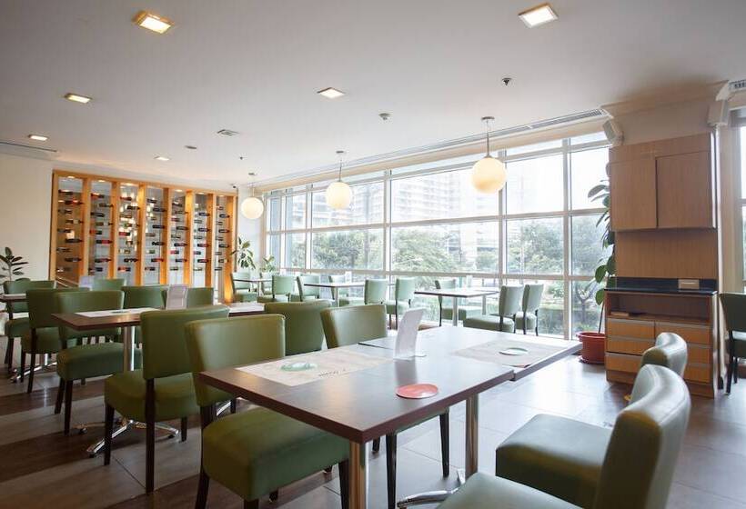 فندق The Linden Suites