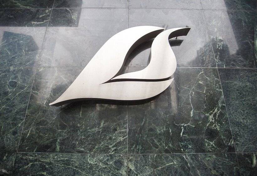 فندق The Linden Suites