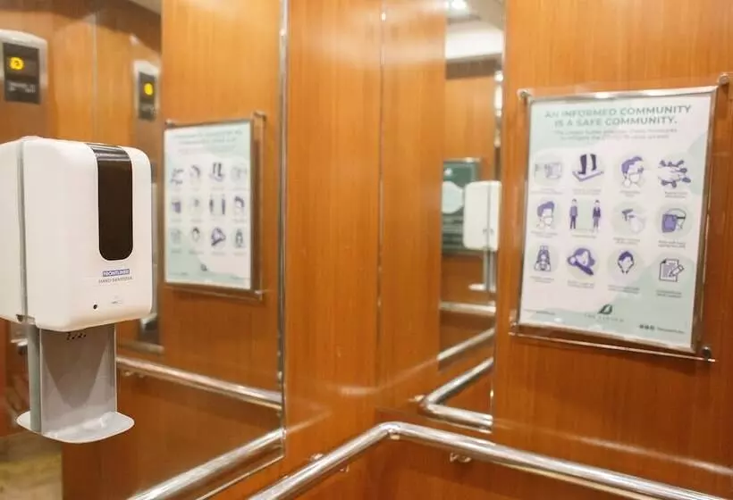 ホテル The Linden Suites