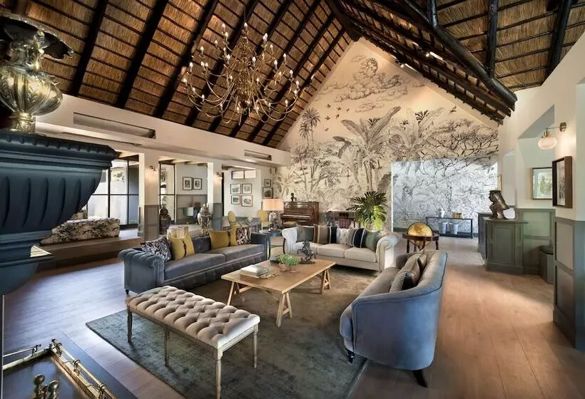 هتل Anantara Stanley & Livingstone Victoria Falls