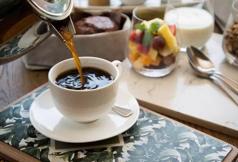 هتل Anantara Stanley & Livingstone Victoria Falls