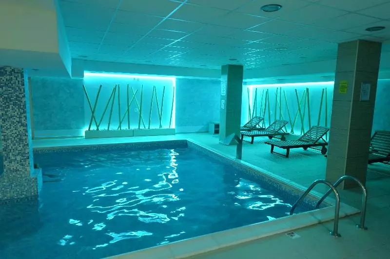 هتل Putnik Inn Belgrade