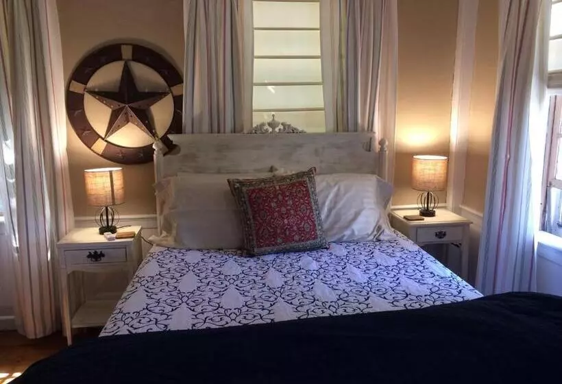 酒店 William's Grant Inn Bed And Breakfast