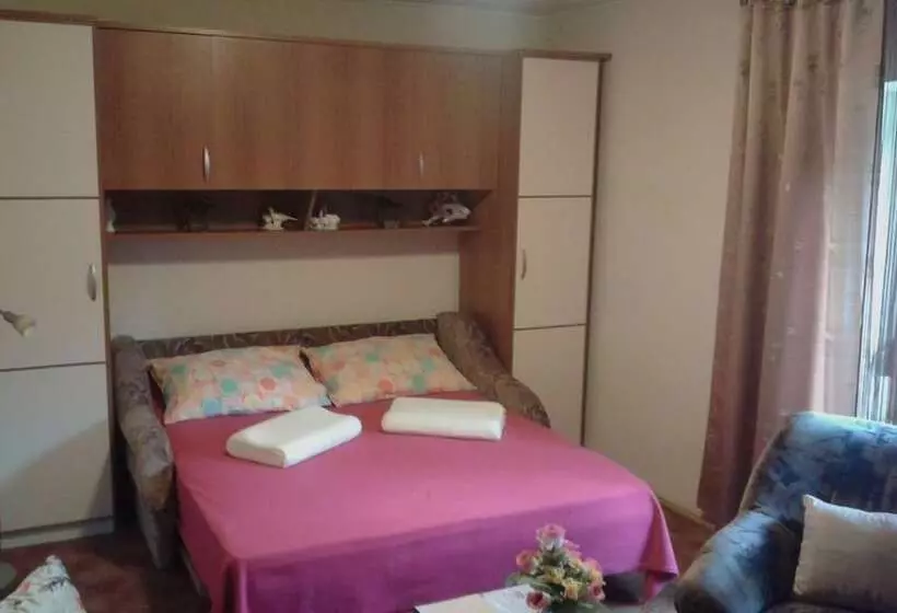 Apartment Marija Selce / One Bedroom A1