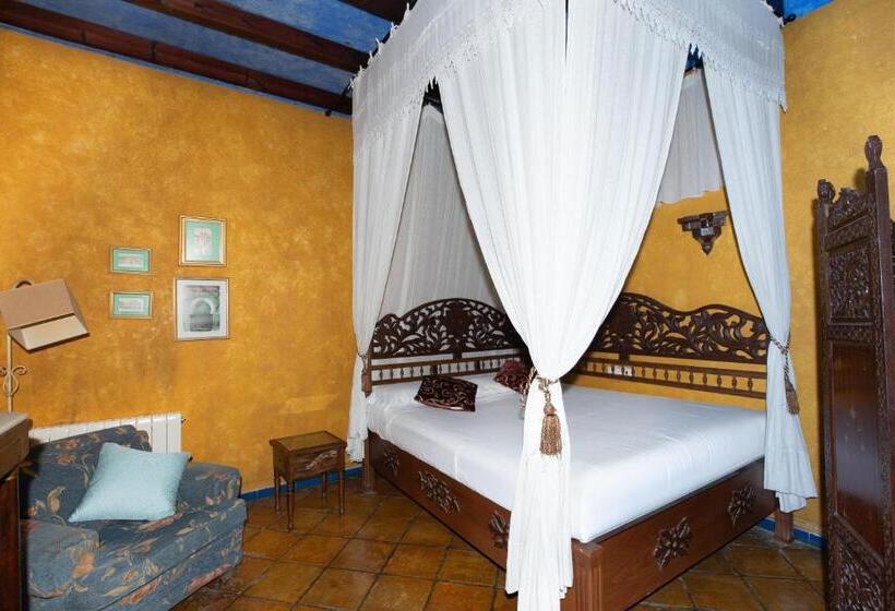 مسافرخانه Safestay Cordoba Mezquita Catedral