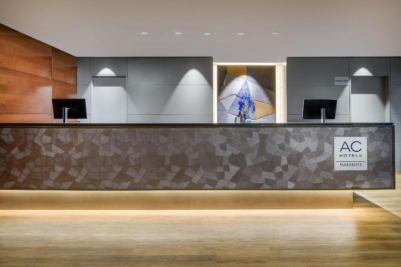 Ac Hotel León San Antonio By Marriott