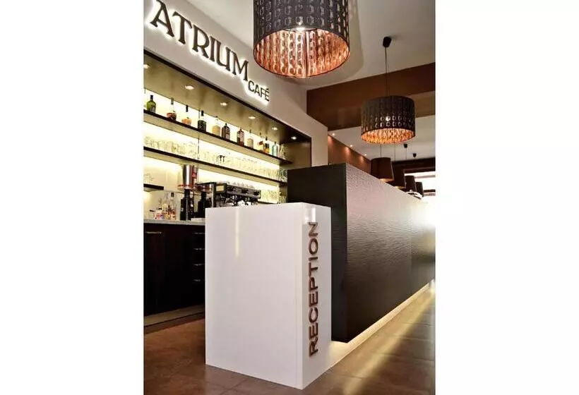 هتل Atrium