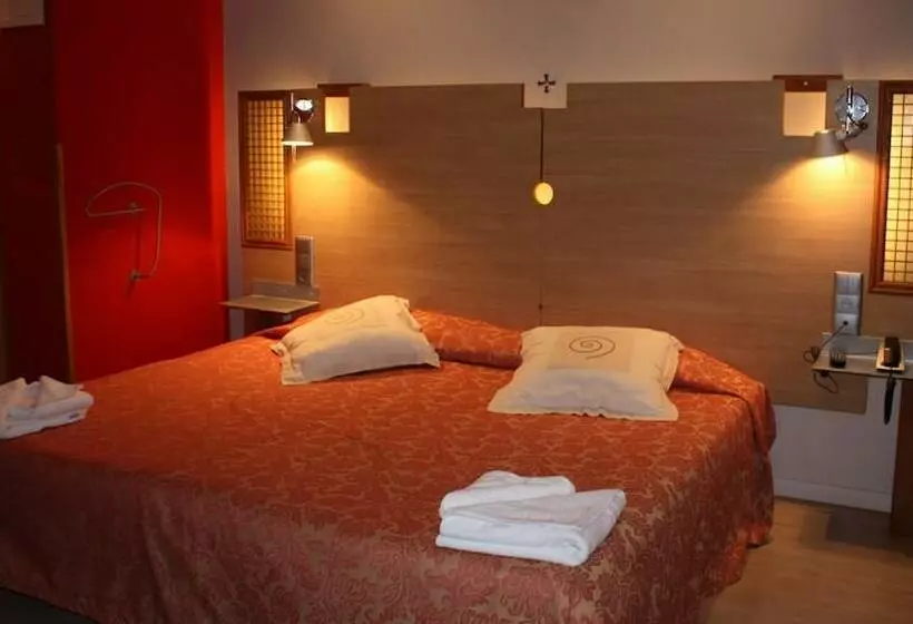 فندق Castillo Del Alba