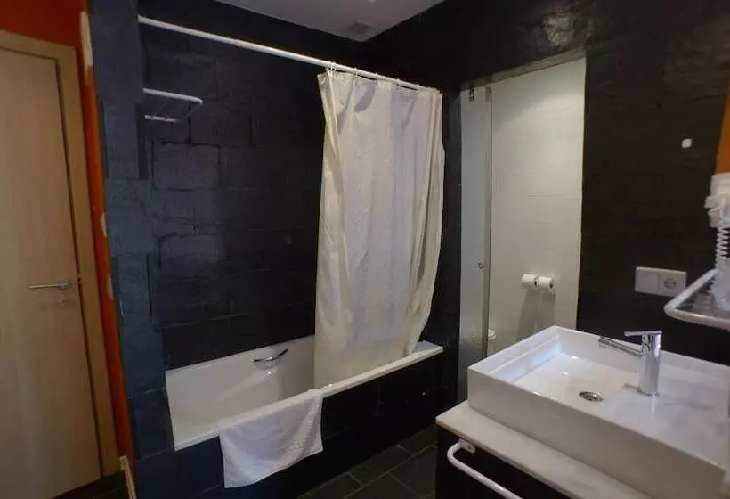 فندق Castillo Del Alba