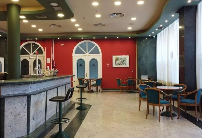 ホテル Madrid Parla