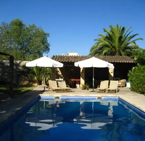 Hotel Finca Raims