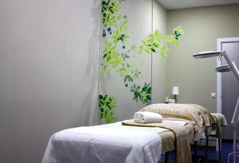 Отель Best Front Maritim