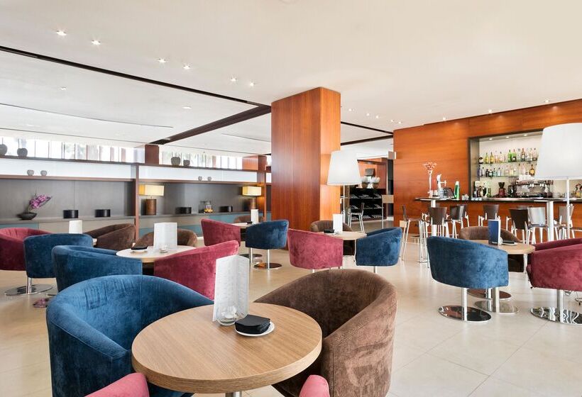 Отель Best Front Maritim