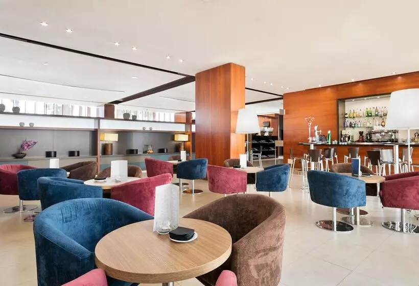 Отель Best Front Maritim