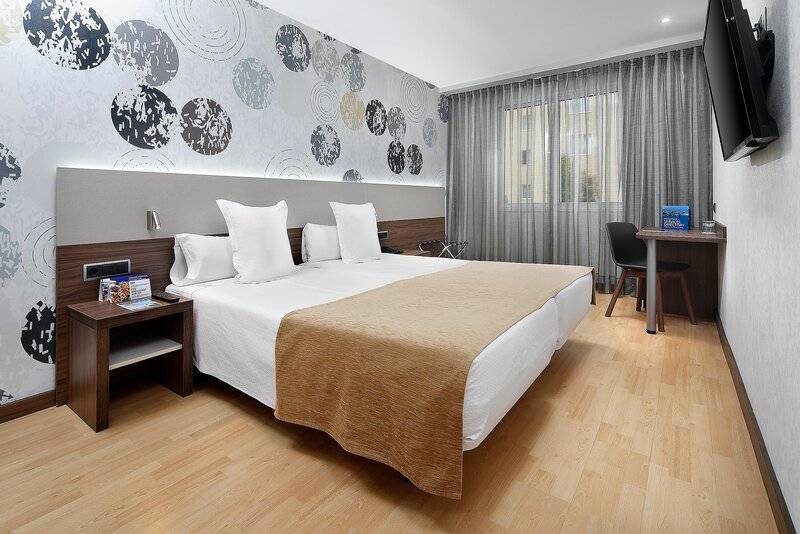 هتل Hcc Montblanc