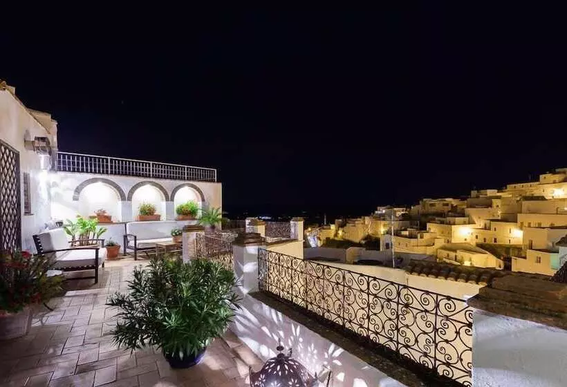 Otel La Casa Del Califa