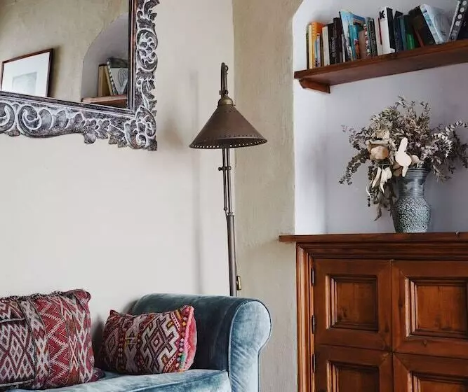 Otel La Casa Del Califa