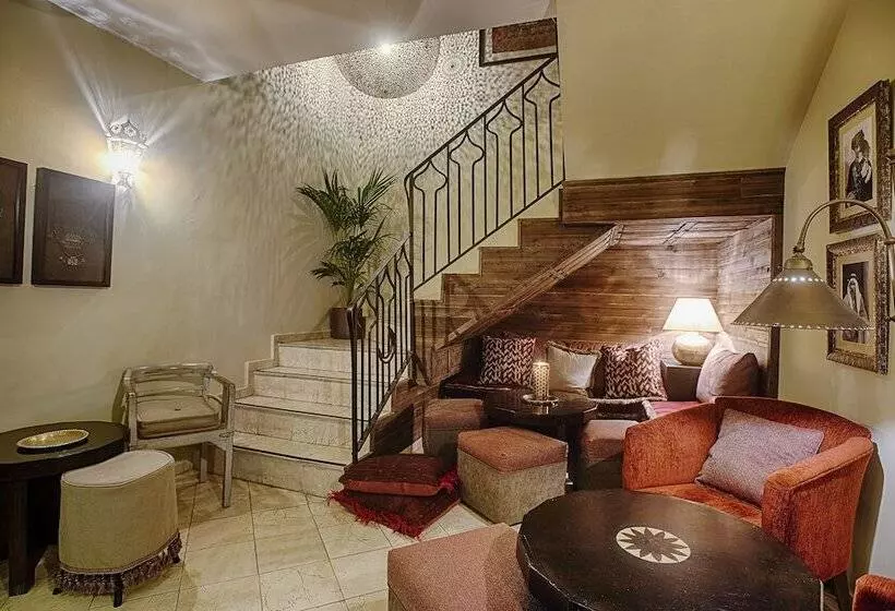 Otel La Casa Del Califa