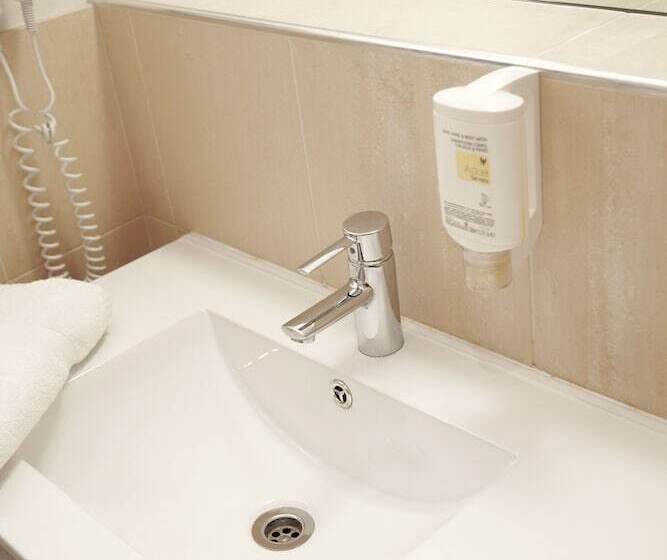 Hotel Le Clocher De Rodez Centre Gare