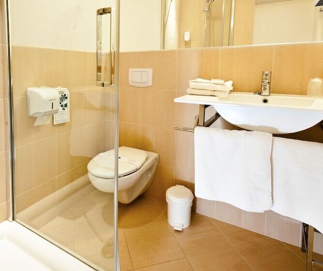 Hotel Le Clocher De Rodez Centre Gare